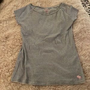 Abercrombie Kids Navy and White striped size 15/16